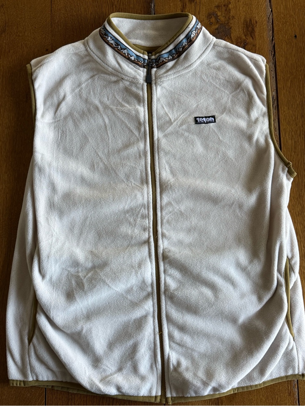 Teton Gravity Research Women's Cream Fleece Vest - Zip Front